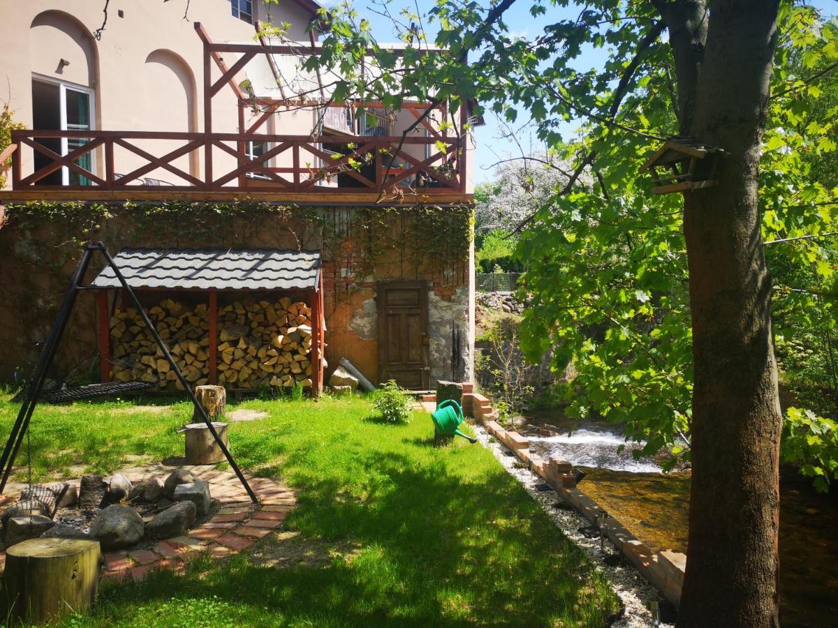 Apartament Nad Potokiem Wrzosowka Apartment Jelenia Gora Luaran gambar
